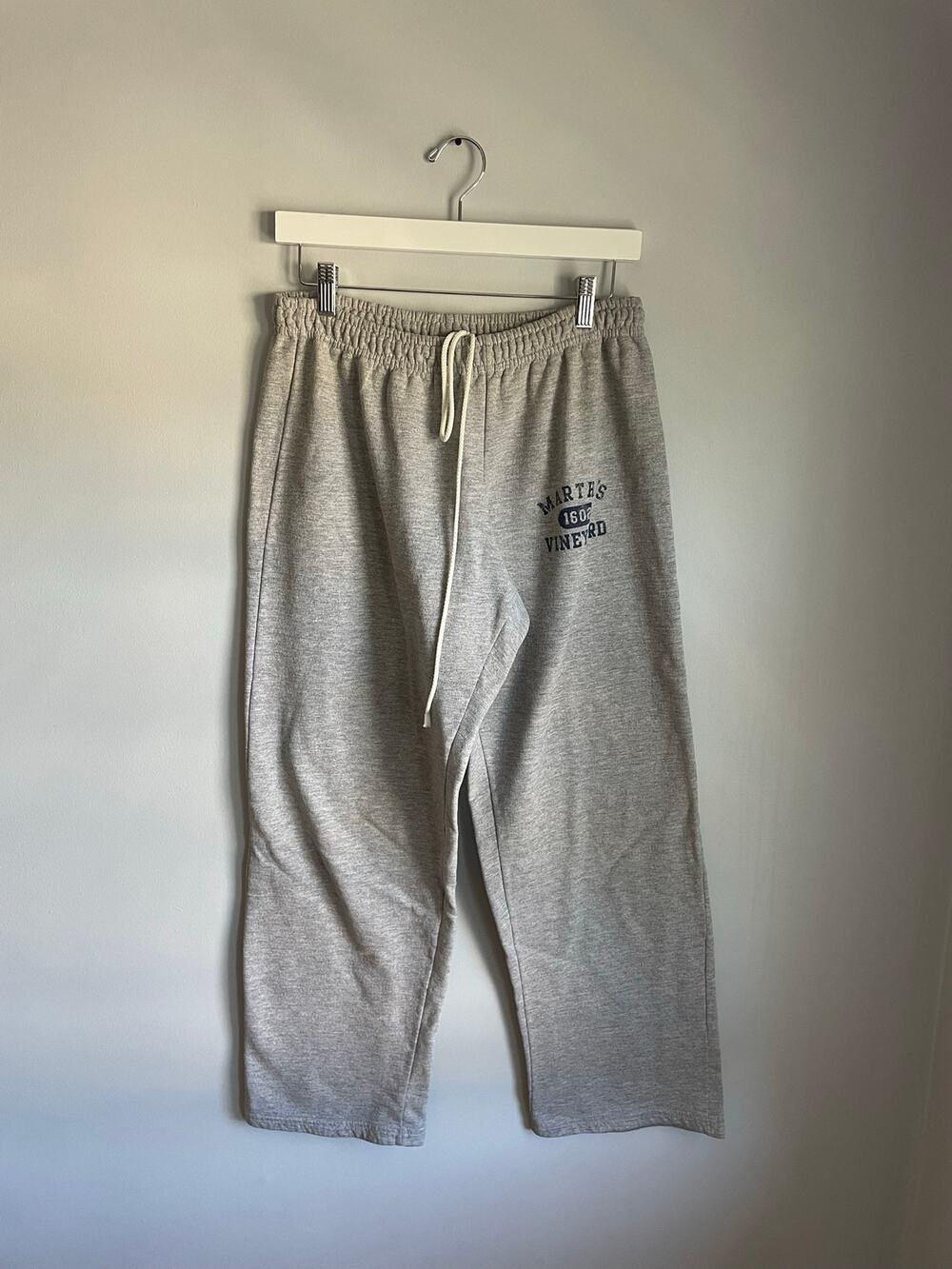 Martha's Vineyard Grey Sweatpants Cozy Worn In Lounge Pockets Gildan Womens S